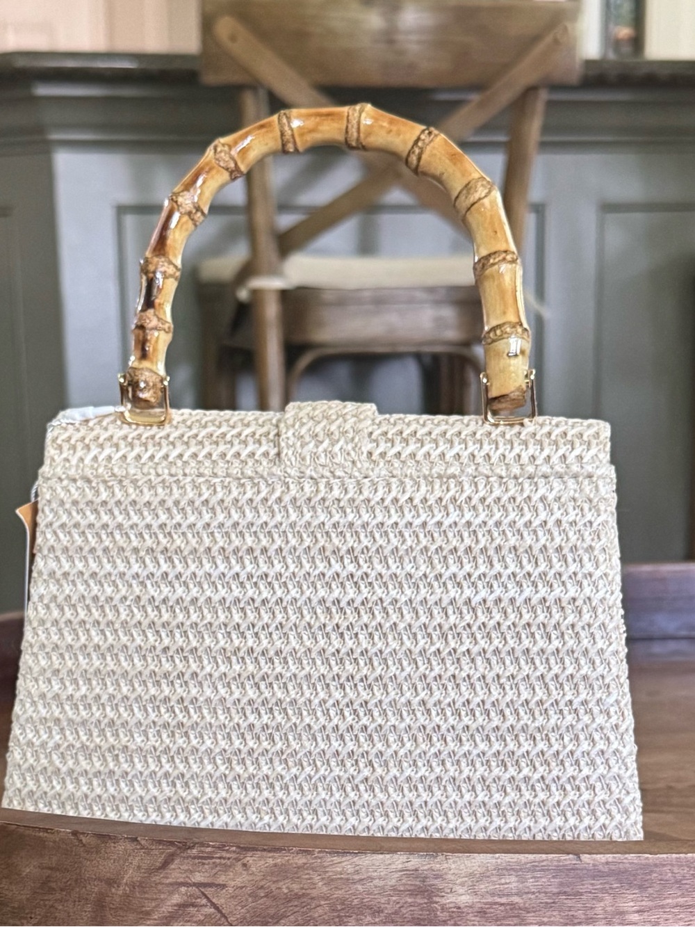 Brand New Tommy Bahama Woven Cream Top-Handle Bag with Bamboo Handle - Picture 3 of 4